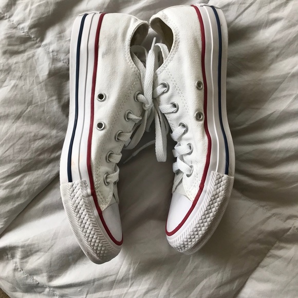 Women’s Converse - Picture 3 of 6
